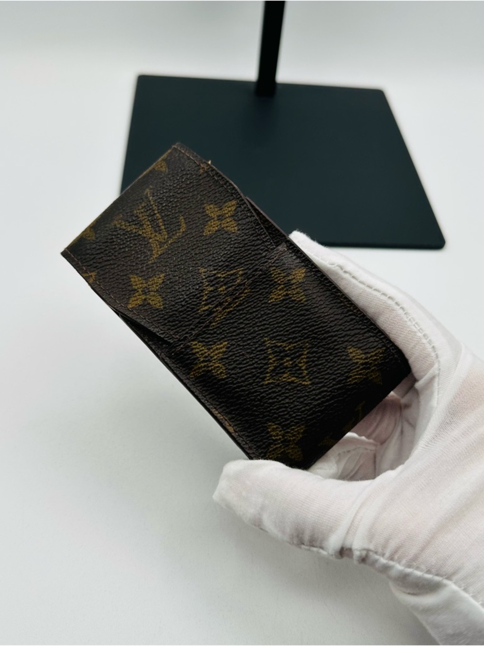 Louis Vuitton Compact Organizer cig holder